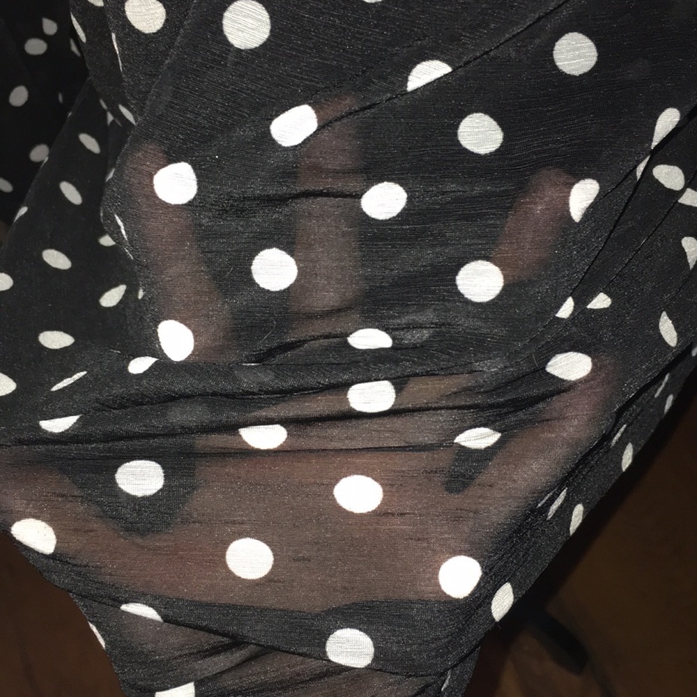 Van Heusen blouse - Picture 2 of 4